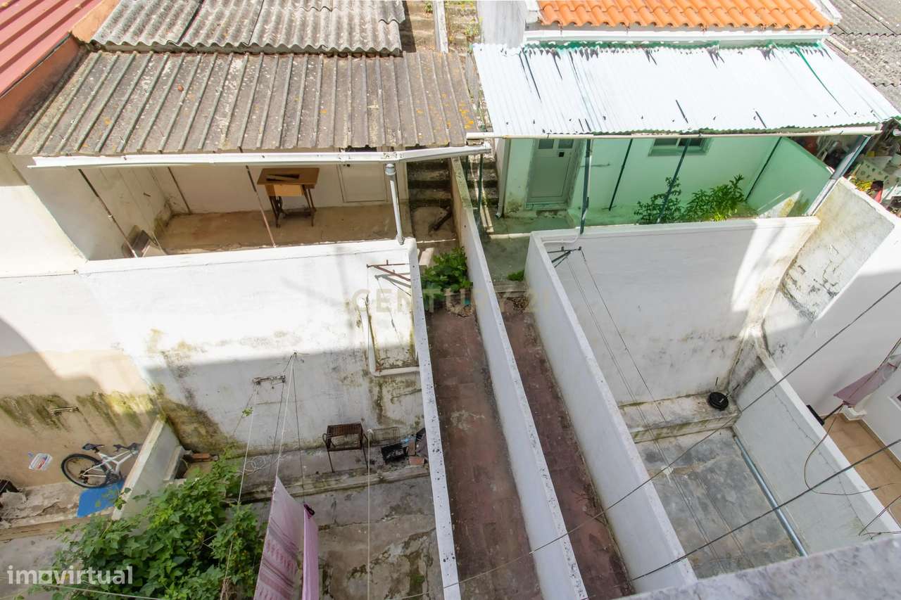 Prédio Totalmente Arrendado | Excelente Oportunidade de Investimento | - Grande imagem: 5/17