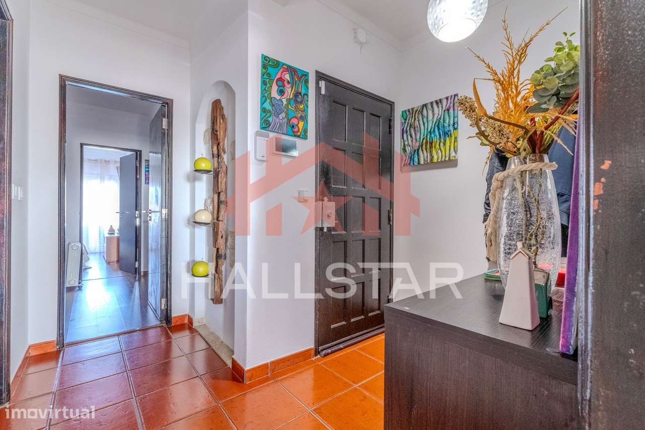 Apartamento T3 / Cozinha Equipada e Terraço / Nazaré-6