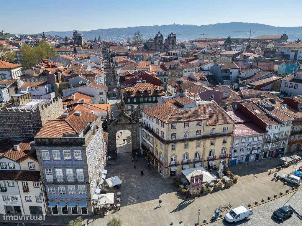 T1 renovado, mobilado e equipado na Sé de Braga - Grande imagem: 4/20