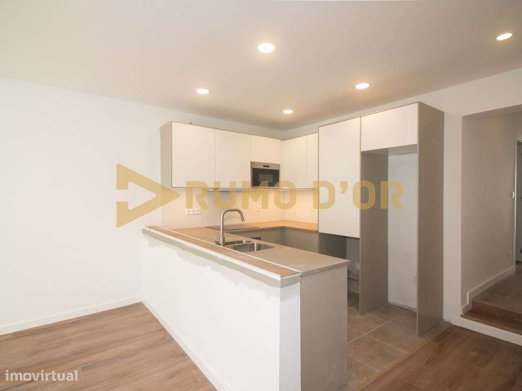 Moradia T3 Olhalvo com logradouro e terraço-7