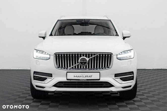 Volvo XC 90 - 7