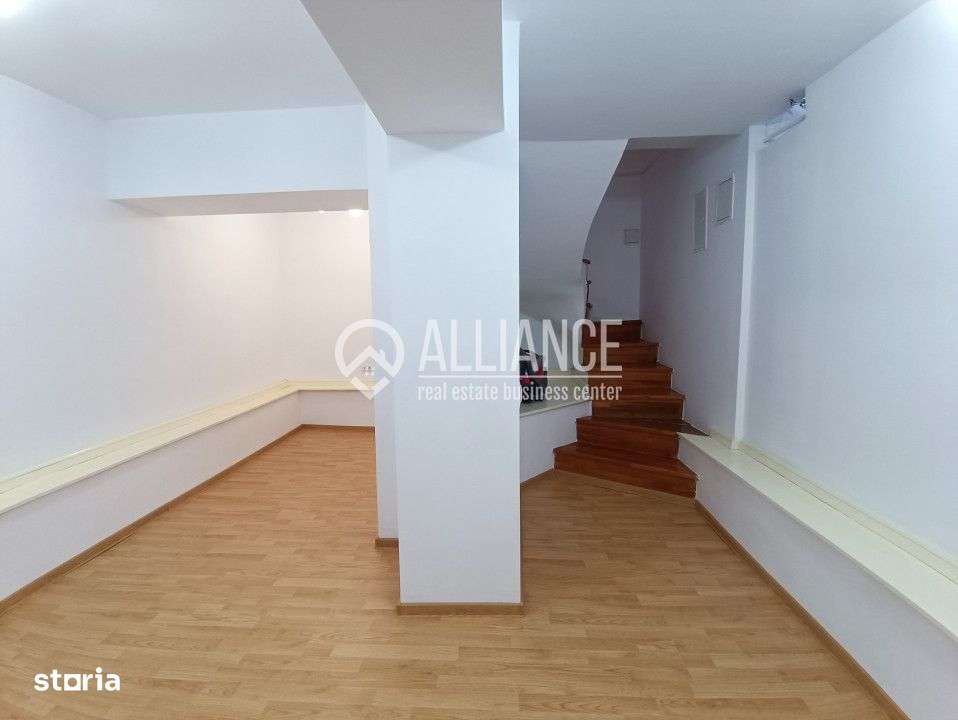 CENTRU SALA SPORTURILOR(COD03)- Casa interbelica si curte generoasa ! - Imagine principală: 4/20