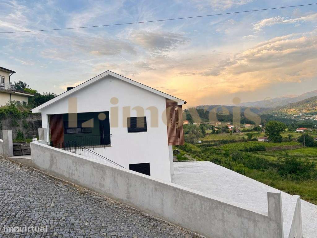 MORADIA T2, MOBILADA E EQUIPADA, EM GATÃO, AMARANTE-13