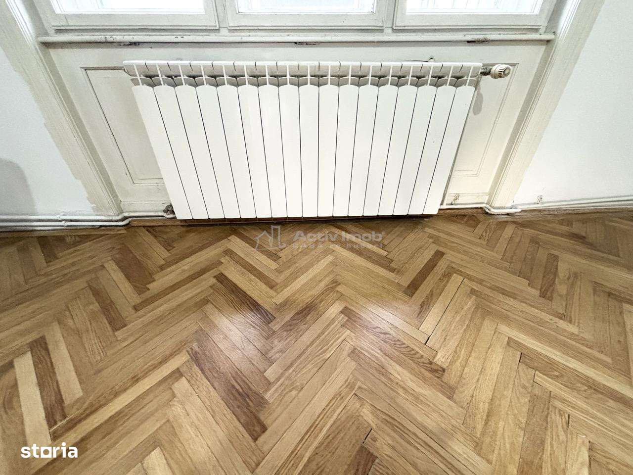 Apartament cu 3 camere - 91 mp utili -  centru - Locatie excelenta --9