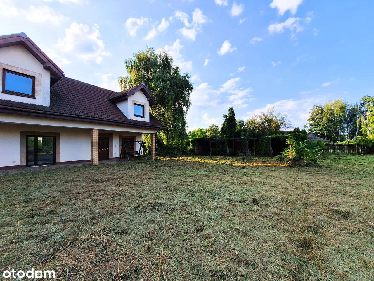 Dom wolnostojący z piękną działką – lasy i jeziora | Stara Wieś |-6