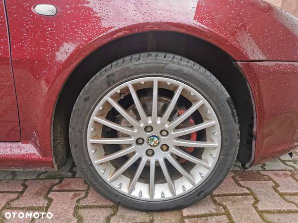 Alfa Romeo GT 1.9JTD 16V Distinctive - 6
