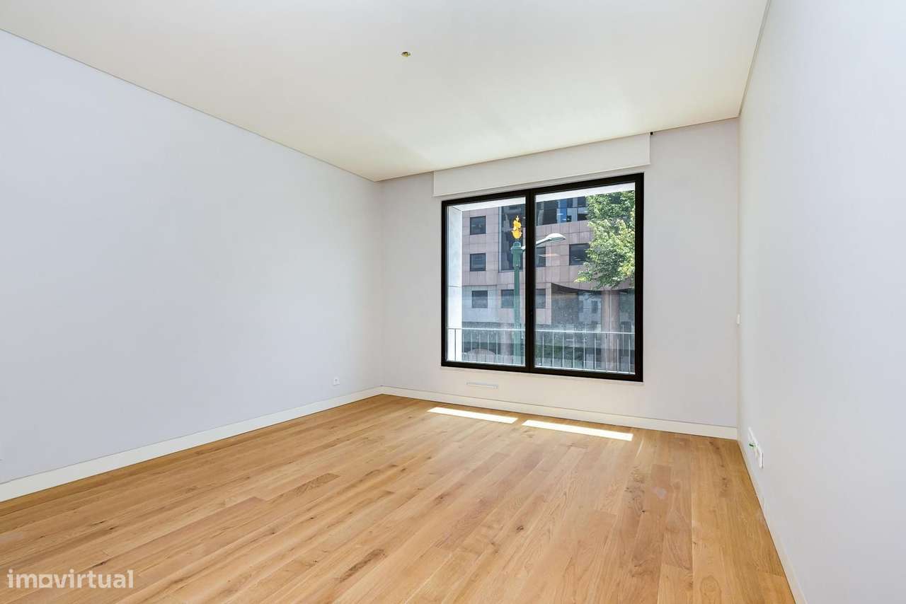 Apartamento T4 com vista, Largo do Rato, Lisboa - Grande imagem: 5/32