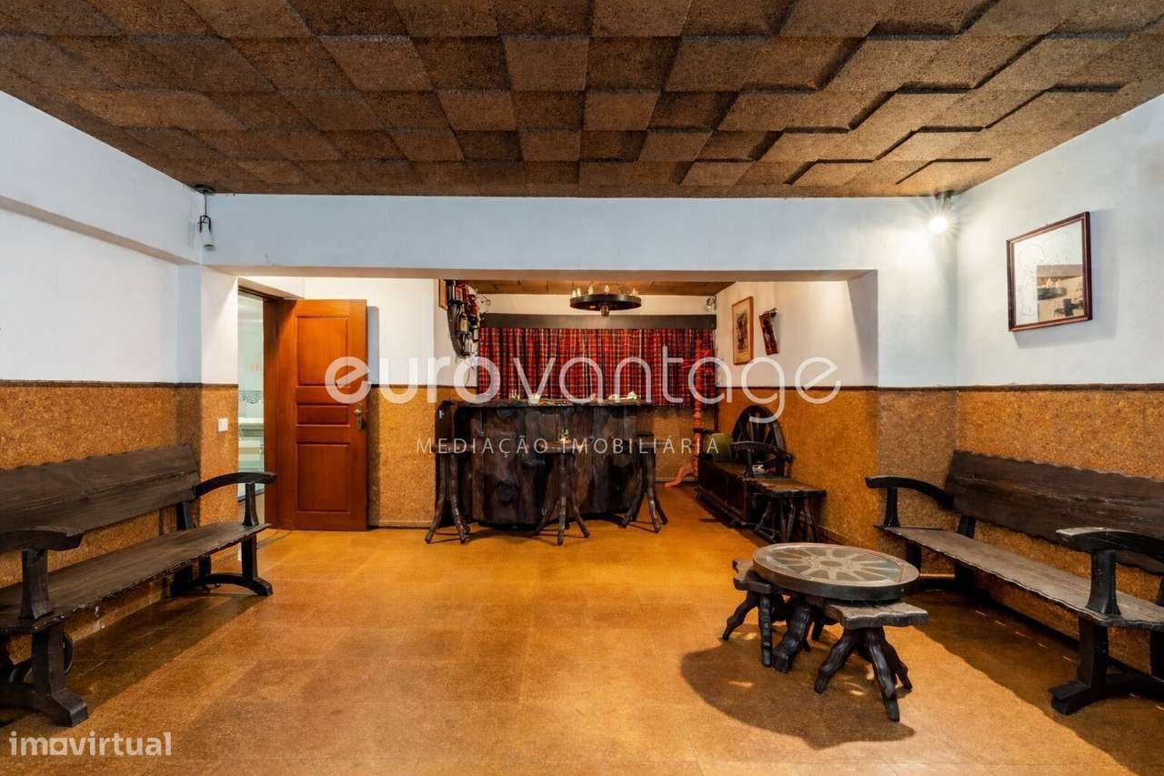 MORADIA T8 NO CENTRO DE LEIRIA-48