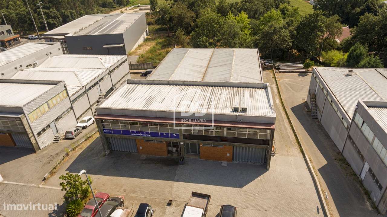 Armazém  Venda em Manhente,Barcelos - Grande imagem: 2/11