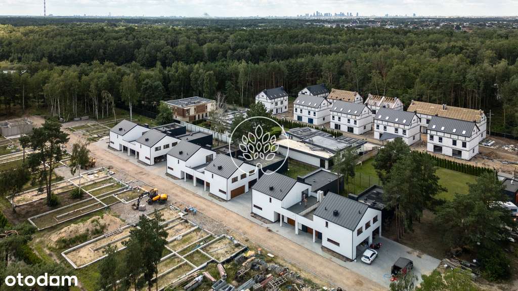 Ogród / Podwójny garaż / Przy lesie i jeziorze-15