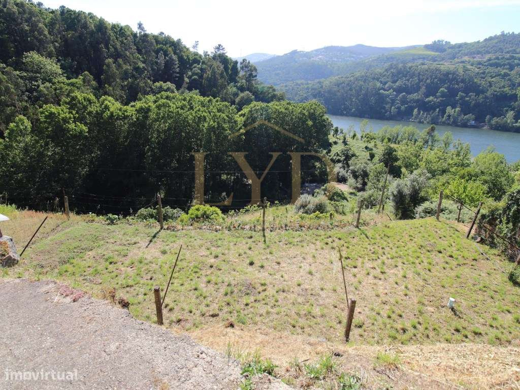 Quinta com duas moradias Vista Rio-19