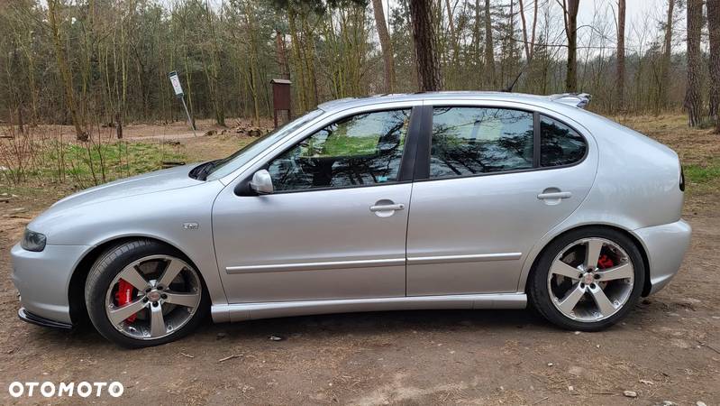 Seat Leon 1.8T Cupra R - 3