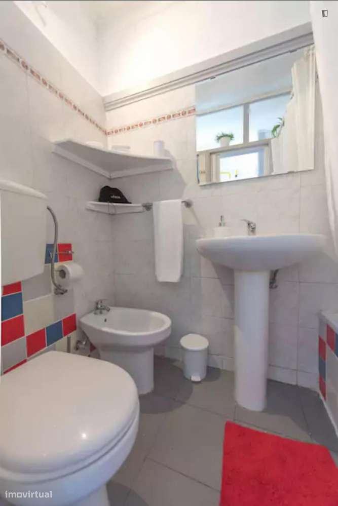 Apartamento com 1 quartos - localizado em Intendente Lisbon - Grande imagem: 5/7