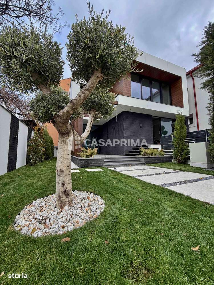 Uită de penthouse – alege o casa de lux în Copou ! - Imagine principală: 5/19