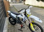 Husqvarna TE 250i - 4