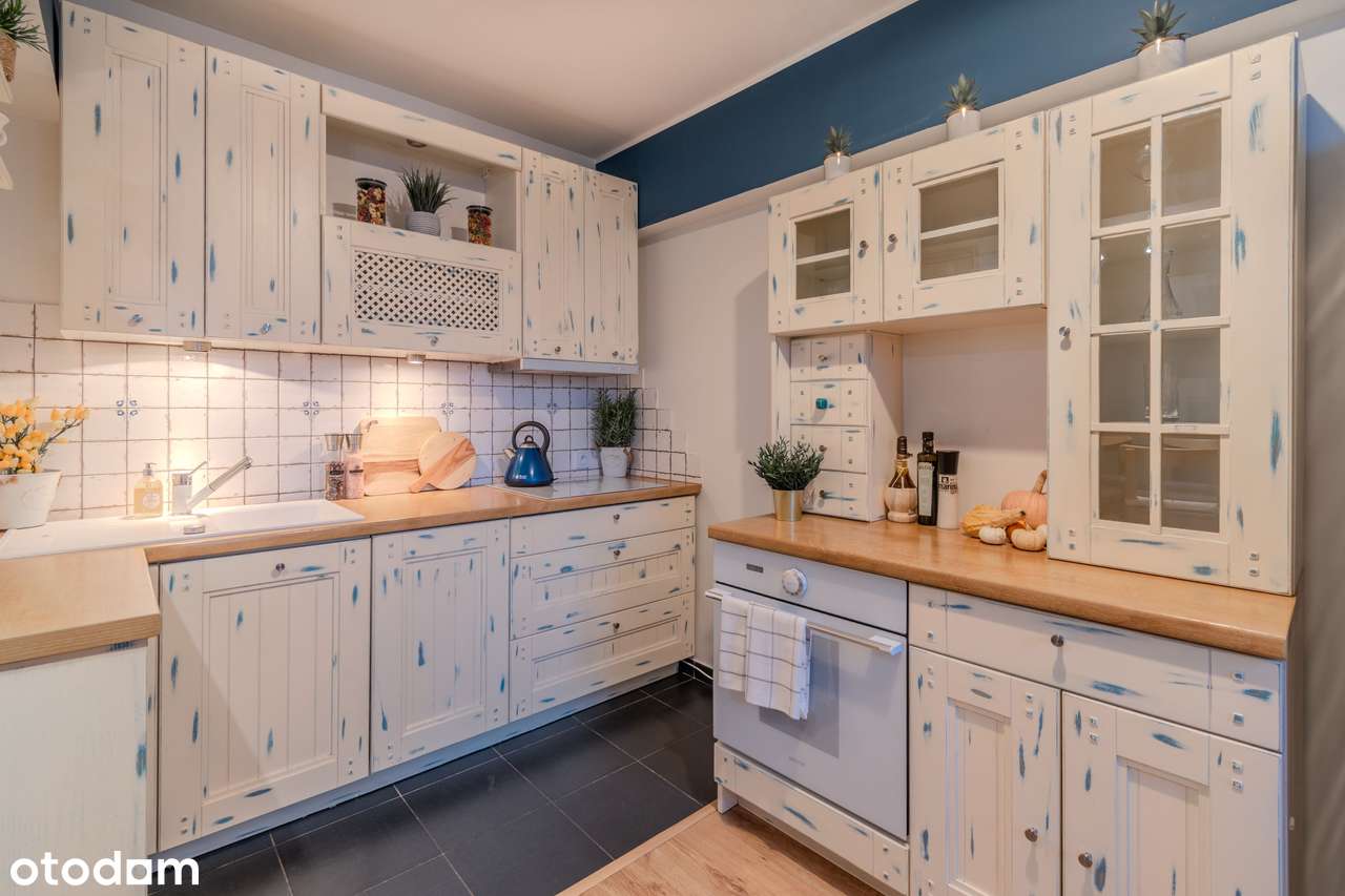 2 pokoje z panoramą Łodzi – Manhattan, balkon, 2 windy, parking-4