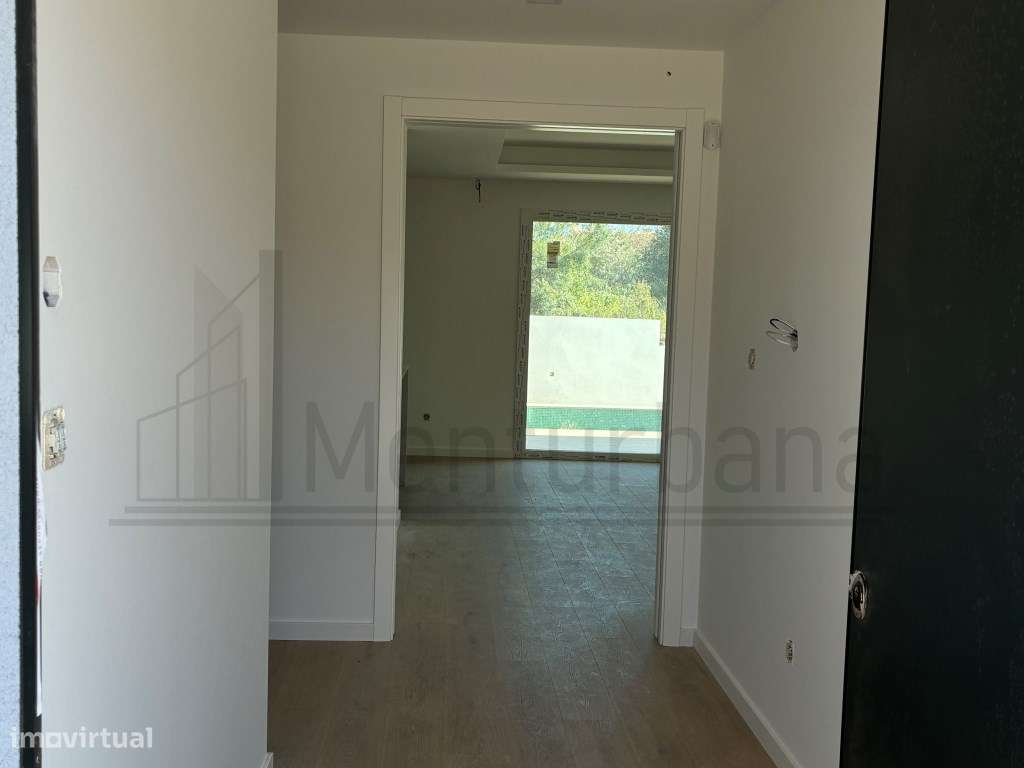 FANTÁSTICA MORADIA COM PISCINA EM MANIQUE - CASCAIS - Grande imagem: 5/60