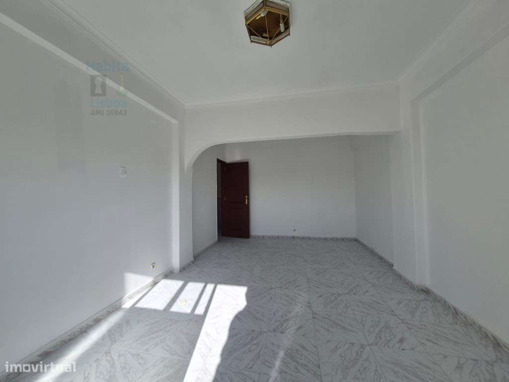 T2 Agualva-Cacém: Potencial Renovação e Perto de Lisboa - Grande imagem: 4/23