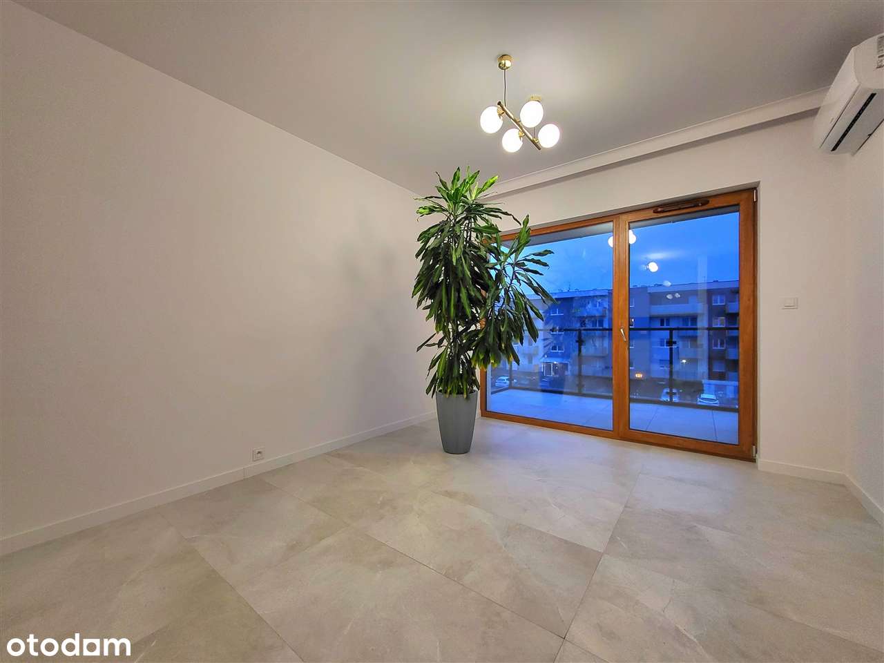 Mieszkanie w dzielnicy Parkitka.-0