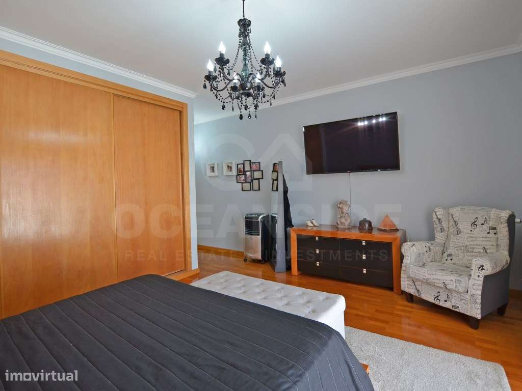 Moradia T4+2 com piscina na Urb. Lombas (São Domingos de Rana)-33