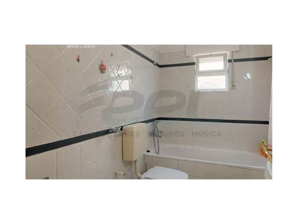 \T4 Duplex + Garagem + Piscinas - Condomínio Fechado em Albufeira-14