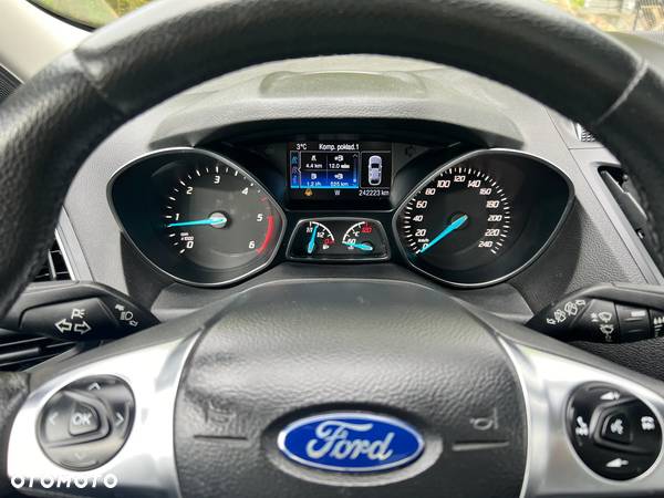 Ford Kuga 2.0 TDCi FWD Titanium - 11