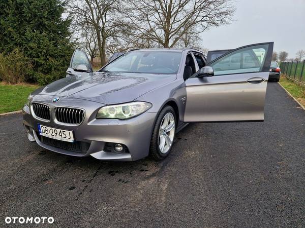 BMW Seria 5 520d xDrive Touring M Sport Edition - 22