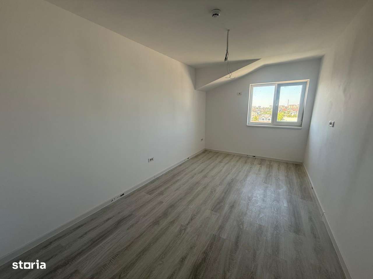 Apartament 3 camere           Bragadiru                    Safirului - Imagine principală: 5/10
