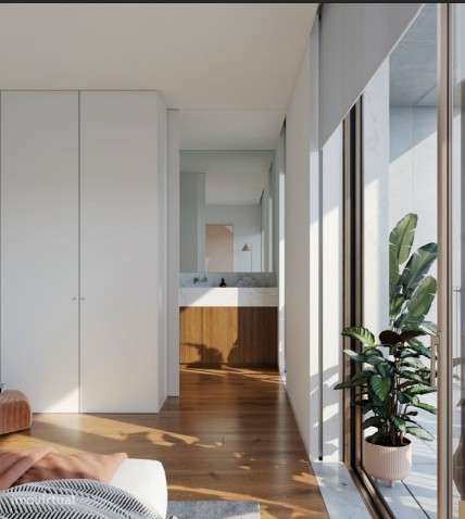 Vende-se Moradia V3 de 3 pisos com jardim-5