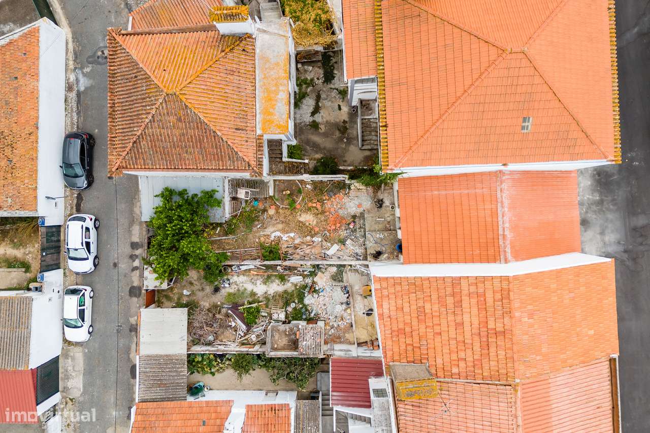 Moradia 100% Remodelada-36