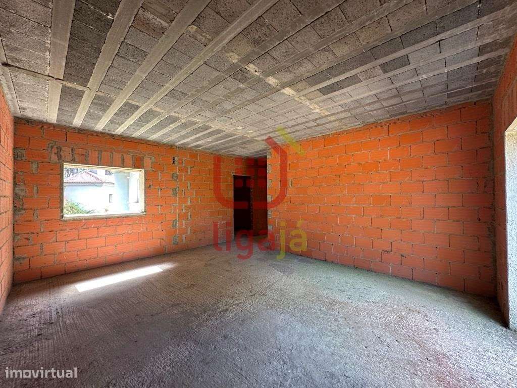 Moradia T6 em construção!-23