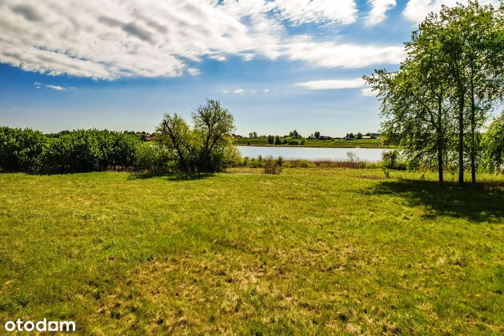 Działka budowlana z widokiem oraz bezpośrednim dostępem do jeziora!-3
