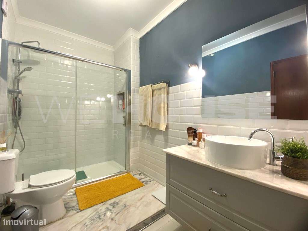 Apartamento T2 com Duas Varandas no Pinhal Novo - Totalmente Remode...-13