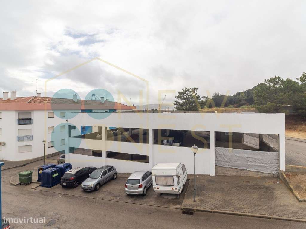 Apartamento T2 em Vila Maria - Semi-Renovado e Mobilado-38