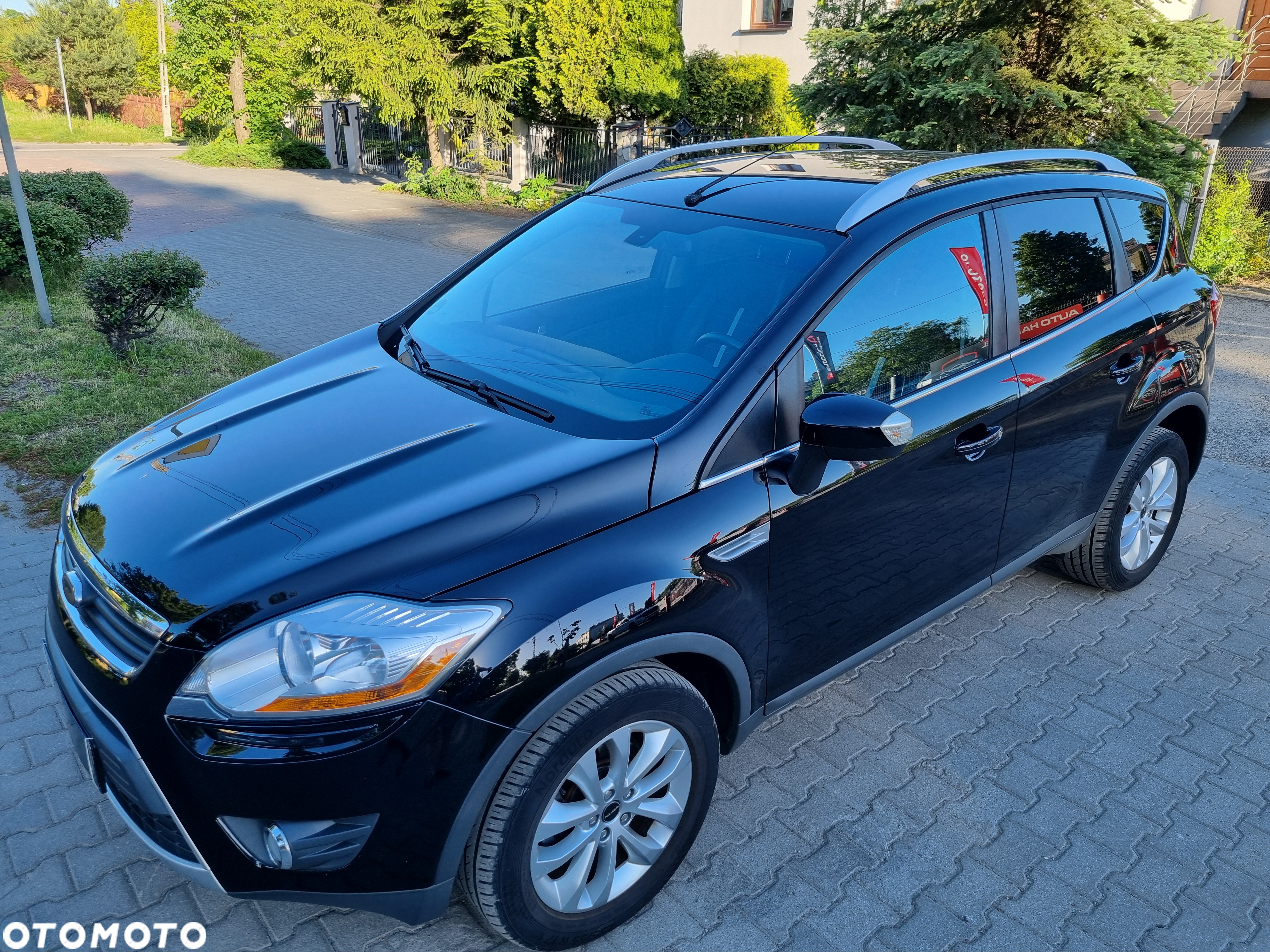 Ford Kuga - 12