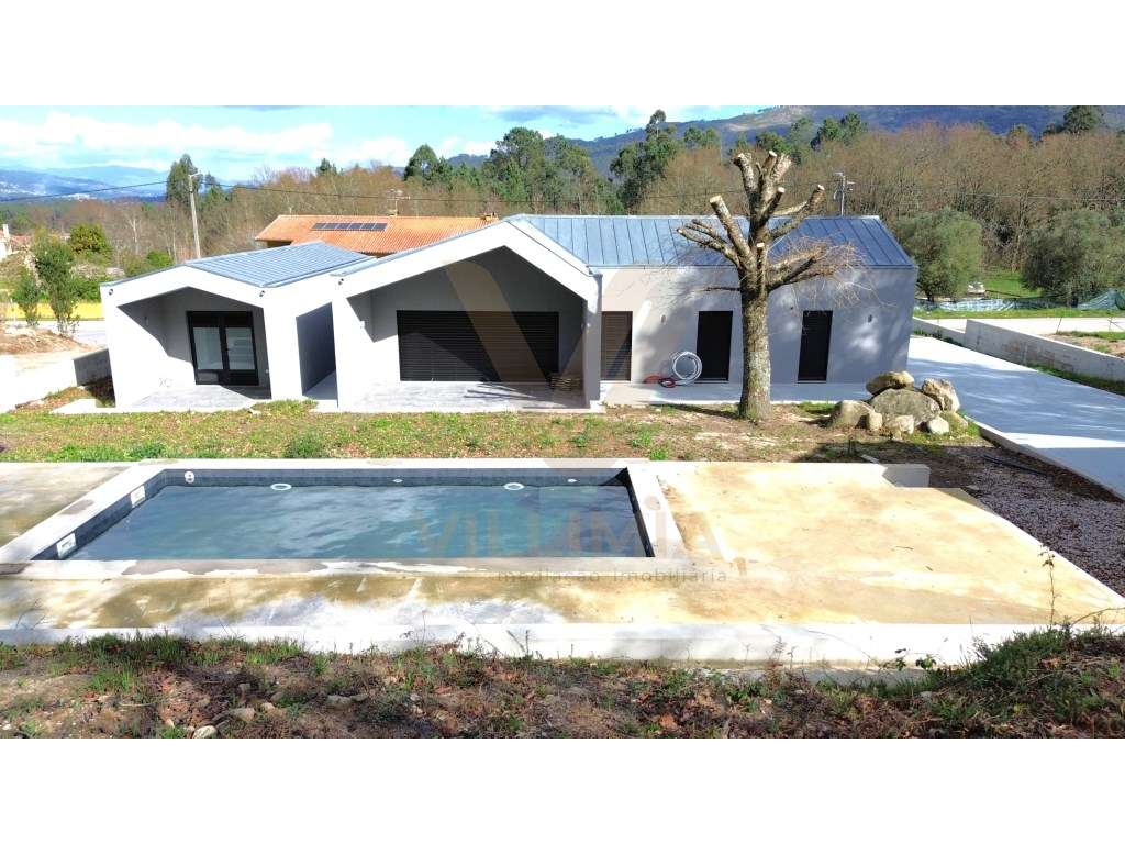 Moradia Contemporânea T3 - Facha - Ponte de Lima - Grande imagem: 5/35