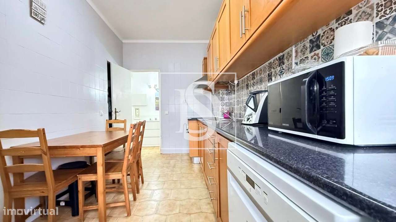 Apartamento T2 com Varanda e Arrecadação na Moita - Grande imagem: 4/22
