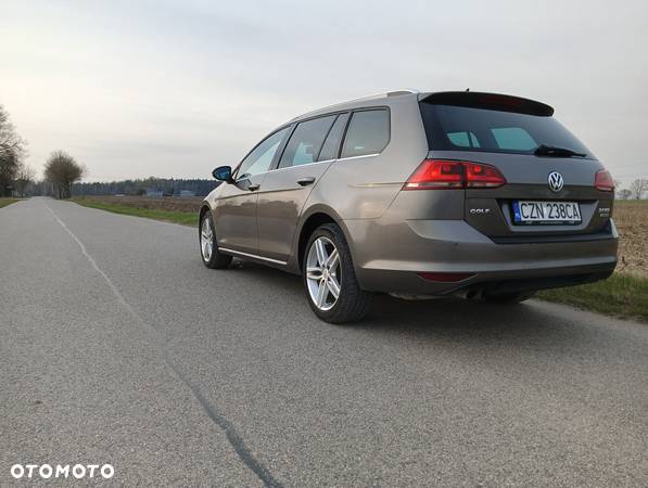 Volkswagen Golf 2.0 BlueTDI Highline - 5