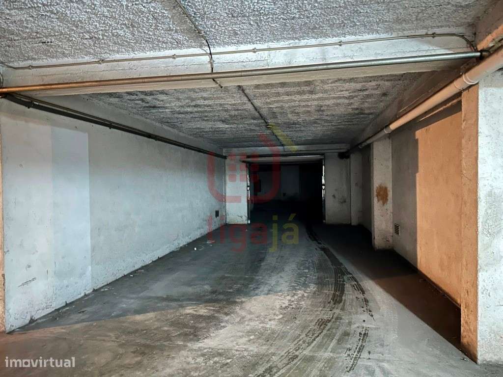 Garagem - Centro de Ourém! - Grande imagem: 4/4