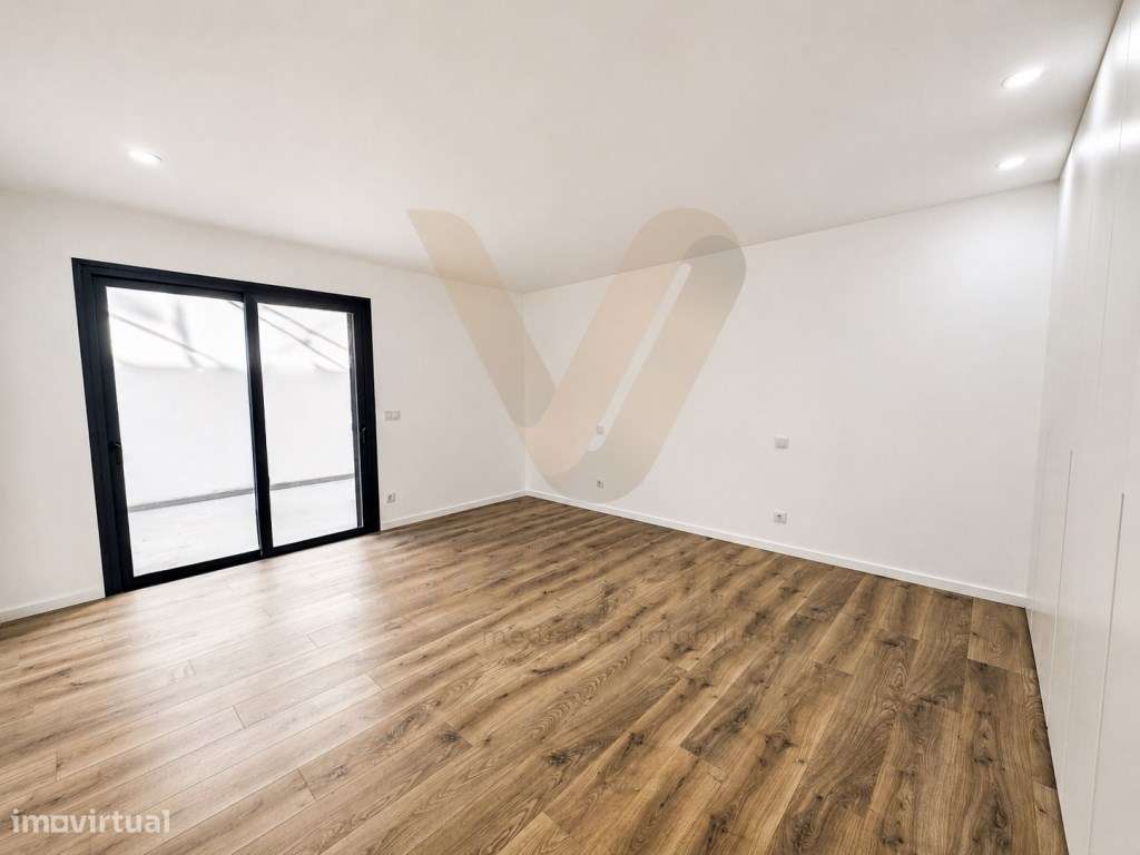 Moradia T4 Nova | Arcos de Valdevez-29