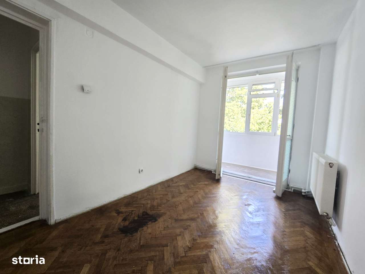 3 camere, Centru, R-uri, etaj 2, CT, 70000 EUR - Imagine principală: 4/11