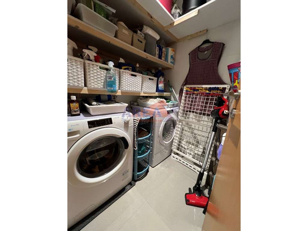 Exclusivo e diferenciador! T3 no rés do chão, com garagem fechada e...-39