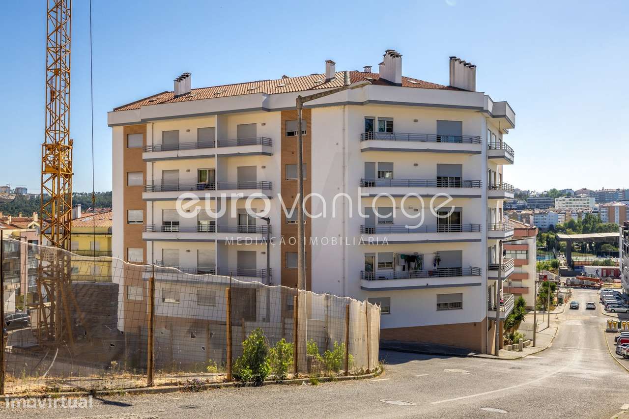 Apartamento T2 na Urbanização de São Romão-31