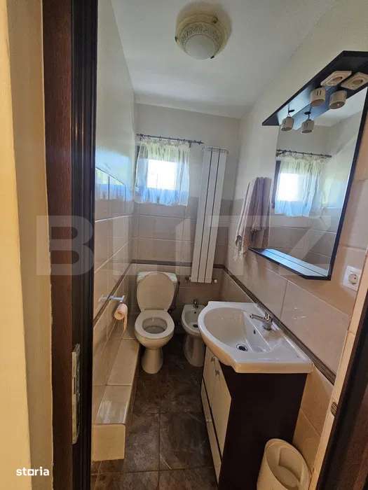 Apartament de inchiriat 3 camere Copou - Colegiul Negruzzi - Imagine principală: 5/8