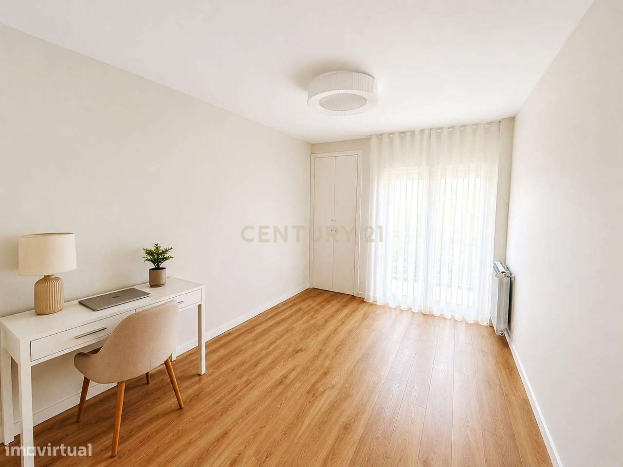 Apartamento T3 moderno e luminoso a 15 minutos da praia | Parede (Casc-7
