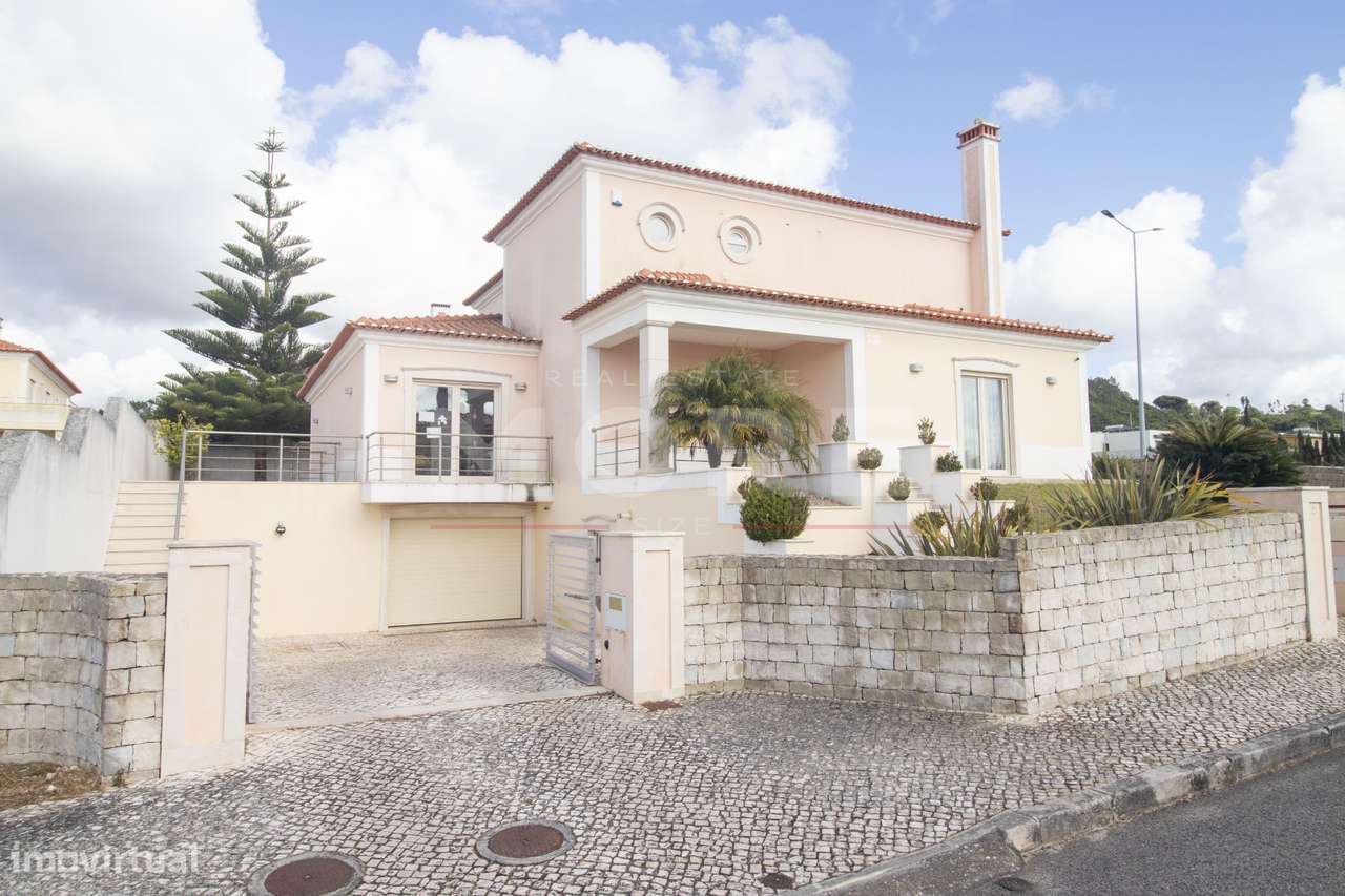 Moradia T5 independente de Gaveto - Caldas da Rainha-58