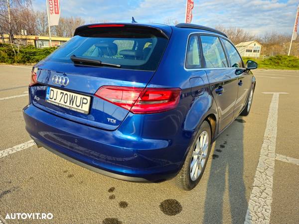 Audi A3 Sportback 1.6 TDI clean Attraction - 6