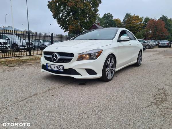 Mercedes-Benz CLA 250 7G-DCT - 7