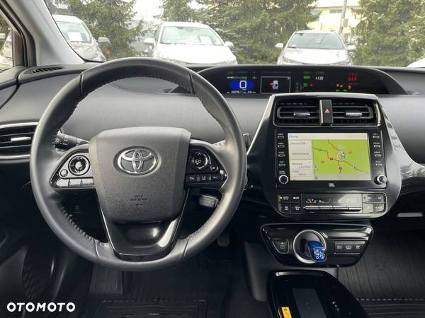 Toyota Prius - 12