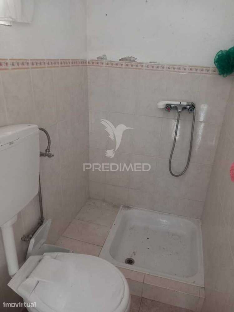 MORADIA BI-FAMILIAR T6 E COM ESPAÇO COMERCIAL - ALTER DO CHÃO - Grande imagem: 4/37